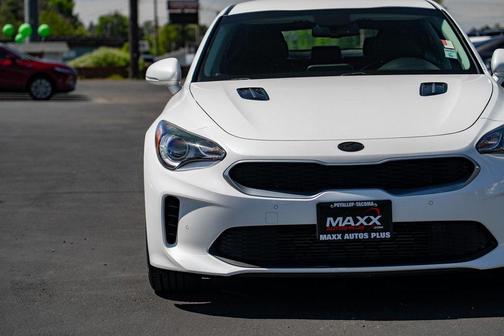 2018 Kia Stinger Base