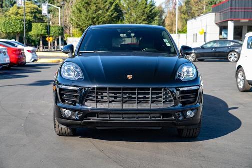 2018 Porsche Macan Sport Edition