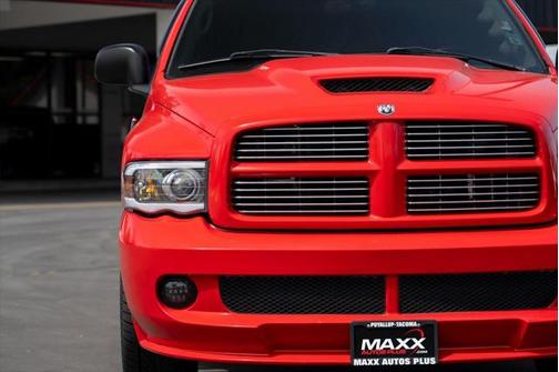 2005 Dodge Ram 1500 SRT-10 Quad Cab