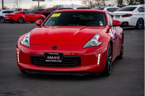 2018 Nissan 370Z Base