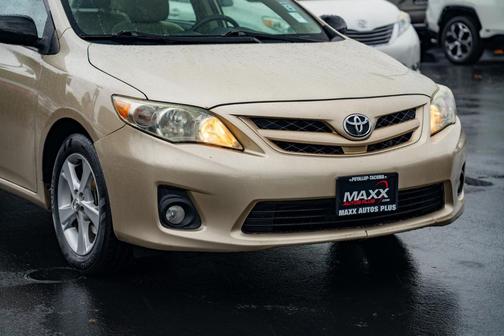 2012 Toyota Corolla LE