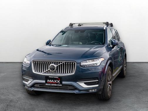 2022 Volvo XC90 T6 Inscription