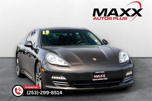 2013 Porsche Panamera 4