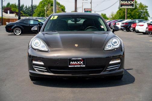 2013 Porsche Panamera 4