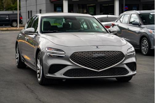 2022 Genesis G70 2.0T RWD
