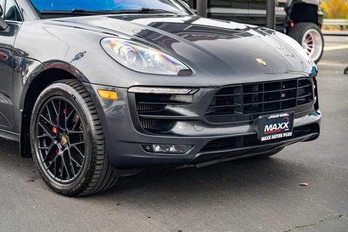 2017 Porsche Macan GTS