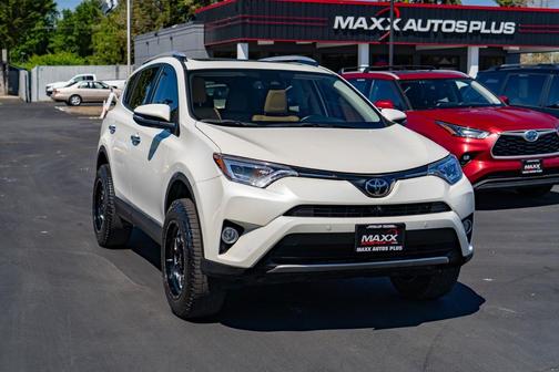 White Blizzard Pearl 2016 Toyota RAV4 Limited