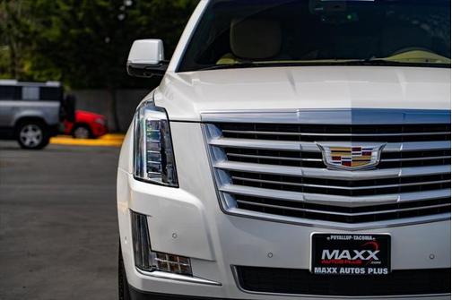 2018 Cadillac Escalade ESV Platinum