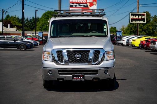 2015 Nissan NV Passenger NV3500 HD SL V8