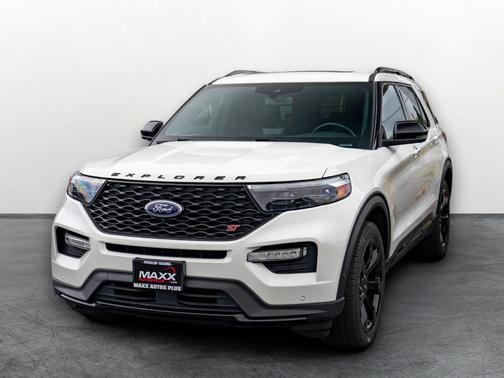 Star White Metallic Tri-Coat 2020 Ford Explorer ST