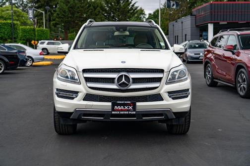 Diamond White Metallic 2014 Mercedes-Benz GL-Class 4MATIC