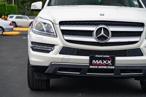 Diamond White Metallic 2014 Mercedes-Benz GL-Class 4MATIC