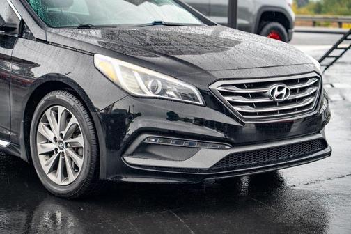 2016 Hyundai SONATA Sport