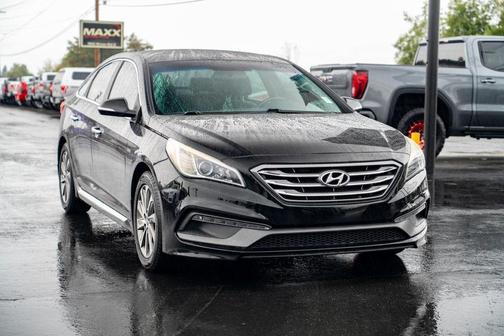2016 Hyundai SONATA Sport