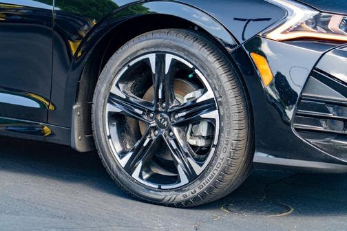 Ebony Black 2021 Kia K5 GT-Line