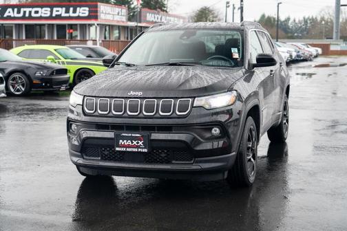 2022 Jeep Compass Latitude Lux