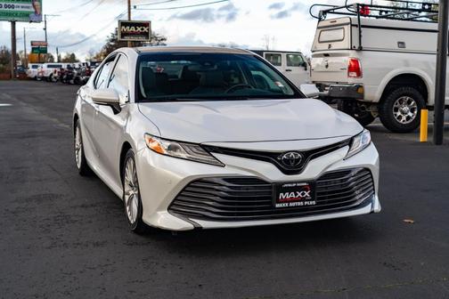 2018 Toyota Camry XLE