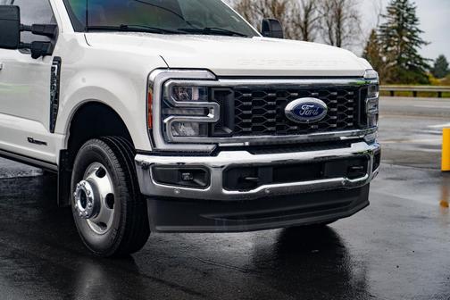 2024 Ford F-350 Lariat