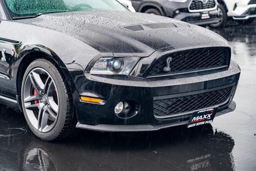 2010 Ford Shelby GT500 Base