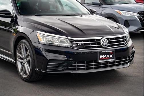 2017 Volkswagen Passat 1.8T R-Line w/Comfort