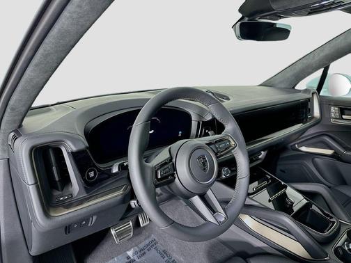 2026 Porsche Cayenne Cayenne Turbo E-Hybrid