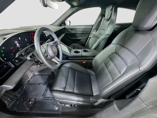 2023 Porsche Taycan 4S