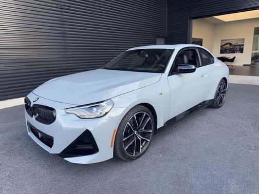 2023 BMW 230 i xDrive