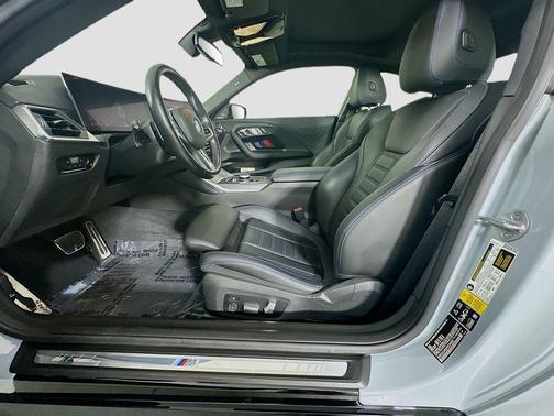 2023 BMW 230 i xDrive