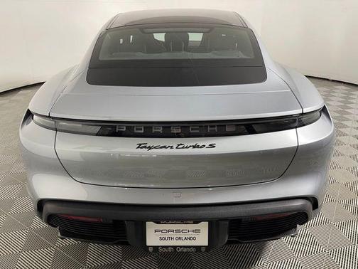 2021 Porsche Taycan Turbo S