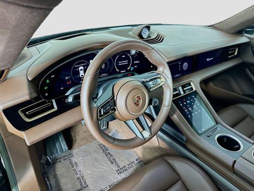 2024 Porsche Taycan Turbo S