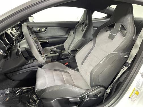 2019 Ford Shelby GT350 Base