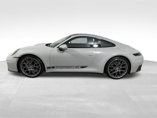 2025 Porsche 911 Carrera S