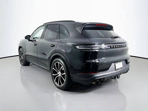 2025 Porsche Cayenne Cayenne E-Hybrid