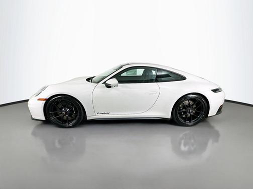 2026 Porsche 911 Carrera GTS