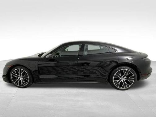 2023 Porsche Taycan