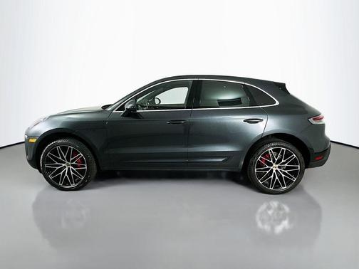 2022 Porsche Macan S