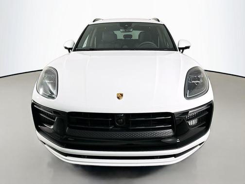 2026 Porsche Macan GTS