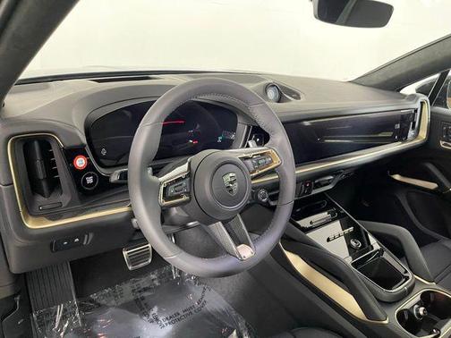 2025 Porsche Cayenne Turbo