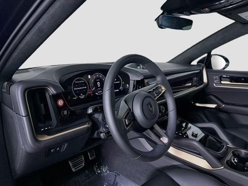 2025 Porsche Cayenne Cayenne Turbo E-Hybrid