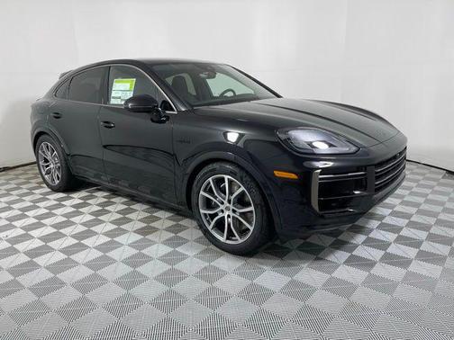 2025 Porsche Cayenne Cayenne Turbo E-Hybrid