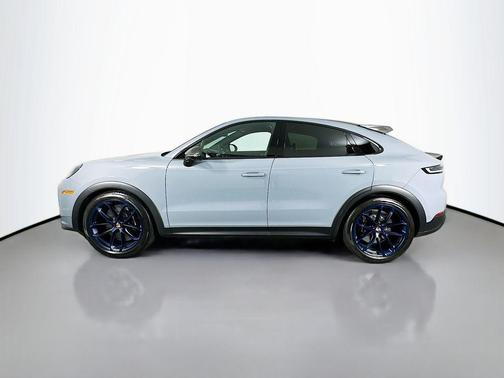 2024 Porsche Cayenne Turbo GT