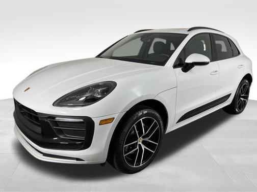 2025 Porsche Macan 