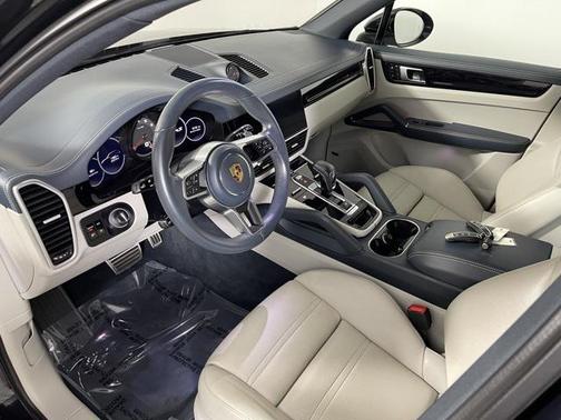 2020 Porsche Cayenne S