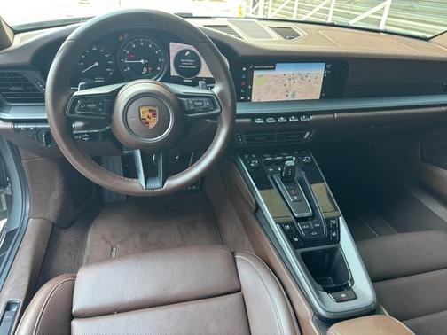 2023 Porsche 911 Carrera