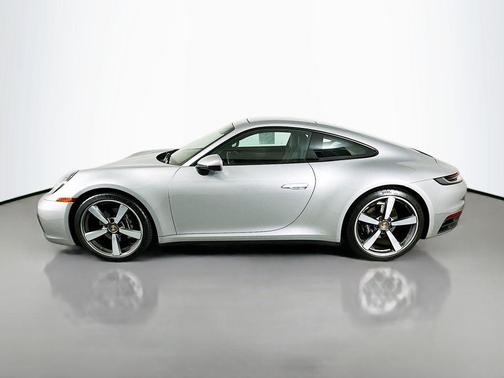 2023 Porsche 911 Carrera