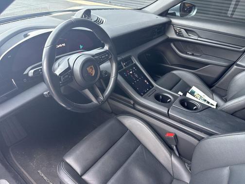 2021 Porsche Taycan 4S