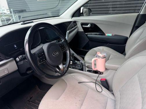 2020 Kia Niro Plug-In Hybrid EX