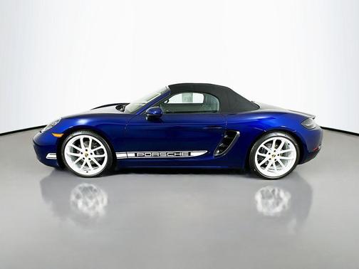 2025 Porsche 718 Boxster Style Edition