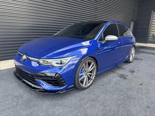 Lapiz Blue Metallic 2024 Volkswagen Golf R 2.0T DSG