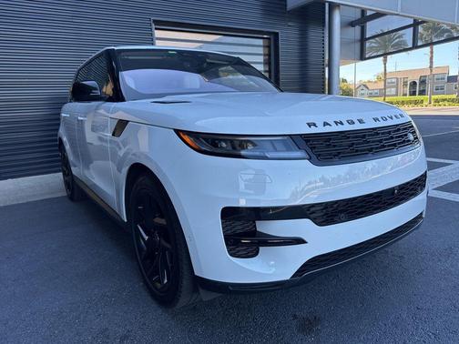 2023 Land Rover Range Rover Sport SE